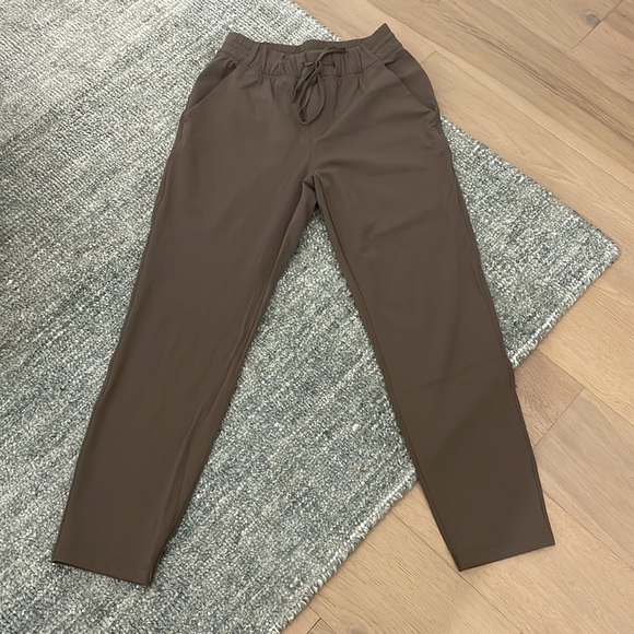 Aritzia Babaton Helena Pant - Picture 7 of 8